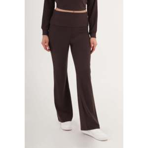 Pantalones de Mujer Color Café con Detalle de Cintura Acanalada - Colección de Pantalones al por Mayor - Product Image 4