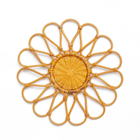 Sets de table en rotin tissés à la main en gros, durables et écologiques, pour les espaces de restauration rustiques, sets de table bohèmes tissés colorés
