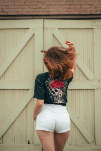 Tenues d'été à col rond pour femmes, col rond, haut régulier pour femmes, t-shirts en coton personnalisés, t-shirts pour femmes, t-shirt à manches longues - Product Image 5