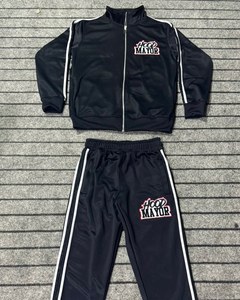 เสื้อผ้าลำลองแบบซิปสำหรับฤดูหนาว ผลิตตามสั่ง ขายส่ง ผ้าฟลีซโพลีเอสเตอร์ 100% ย้อมสีแบบ Garment Dyed ล้างสีแบบ Acid Wash น้ำหนัก 400 กรัม ปักลายเรียบง่าย - Product Image 5