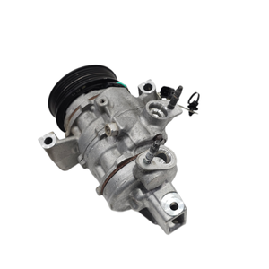 Compressore A/C FORD Fiesta 7a Serie H1BH-19D629-WOMAN, BIANCO,BIAN - Product Image 3
