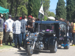 Fabricants chinois Blanc Corbillard remorqué à Double essieu Voiture funéraire remorqué Entraîneur funéraire - Product Image 5