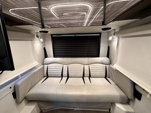 สภาพดีเยี่ยม ปี 2022 เมอร์เซเดส-เบนซ์ สปรินเตอร์ 3500 พร้อมส่ง - Product Image 4