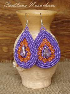 Pendientes coloridos de hilo y cuentas artesanales - Product Image 3