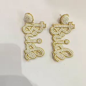 Juego de pendientes de tuerca chapados en oro hechos a mano de MD Handicrafts para fiestas y compromisos regalo de boda africano - Product Image 1