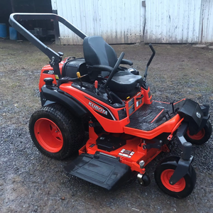 เครื่องตัดหญ้าแบบนั่งขับยี่ห้อคูโบต้า ราคาดีที่สุด พร้อมปั๊มหลัก เครื่องยนต์ มอเตอร์ เกียร์ ลูกปืน รับประกัน 2 ปี มีจำหน่าย - Product Image 1