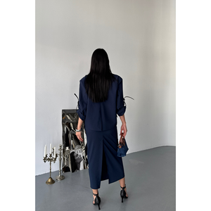 Ensemble veste courte et jupe bleu marine pour femme - Product Image 2