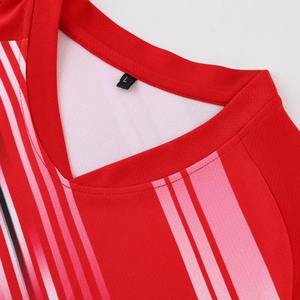 Conjunto de manga corta para mujer, uniforme de voleibol, camisa con cuello en V, pantalones cortos con bolsillos dobles, traje de entrenamiento a juego, ropa deportiva femenina - Product Image 4