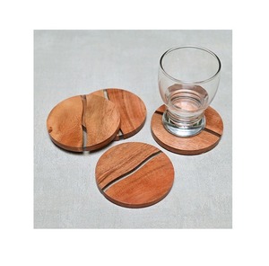 Posavasos de madera pura de diseño único, Juego de 3 con soporte antiguo de madera a precios muy buenos - Product Image 2