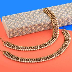 Chaîne de cheville pour femme en alliage plaqué rhodium imitation perles Kundan, style indien classique et tendance, pour mariage et fête traditionnelle - Product Image 3