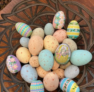 VIET FARGIMEX Hand-Painted Kashmiri Floral Egg Ornaments Eco-Friendly Wooden Easter <b>Keepsake</b> <b>Box</b> - Product Image 2