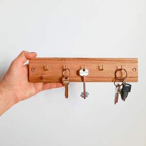 Organizador de Llaves de Pared de Madera, Hecho a Mano, Acabado Liso, Suministro al por Mayor - Product Image 1