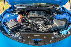 Camaro ZL1 Coupé 2022 ~3 700 milles, boîte manuelle 6 vitesses, pack ZL1 1LE Extreme Track, Rapid Blue - Product Image 5