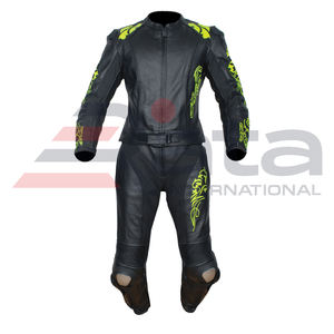 ชุดมอเตอร์ไซค์ผลิตในปากีสถาน ปี 2023 ดีไซน์ยอดเยี่ยม ผลิตภัณฑ์พรีเมียม ชุดมอเตอร์ไซค์ใหม่ สวมใส่สบายสำหรับผู้ชาย - Product Image 1