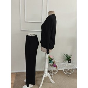 Conjunto de Dos Piezas para Mujer: Blusa de Manga Larga con Cuello en V de Viscosa de Dos Hilos y Pantalones con Detalle de Abertura, 37523 - Negro - Product Image 5