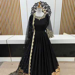 Nueva colección de diseñadores Heavy Georgette Sequence Vestido bordado y parte inferior con Secuencia de red pesada y borde de encaje Dupatta - Product Image 1