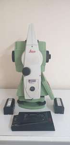 Estación robótica Leica Total Station TS 11 disponible para la venta en buen estado - Product Image 3