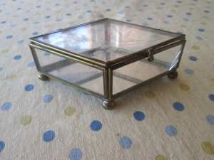 Boîte à bijoux en verre de luxe simple boîte à bagues en gros bague collier pendentif bracelet bijoux boîte à bagues pour fiançailles boîte en verre en métal - Product Image 5