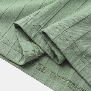 เสื้อยืดคอกลมสำหรับผู้ชายทำจากผ้าฝ้าย100% สามารถปรับแต่งโลโก้ได้ตามต้องการ - Product Image 5