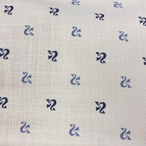 Tissu sergé de coton poly imprimé de haute qualité | Idéal pour les chemises, robes et vêtements pour hommes et femmes - Product Image 1