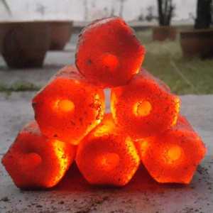 Carbón de leña para barbacoa, carbón de madera dura natural para exportación, madera dura de manglar - Product Image 1