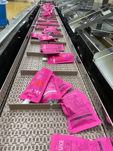 [JUICING MAN] Jugo de zanahoria y remolacha de manzana coreana 100mL Bolsa de pico Jugo ABC natural para niños Desintoxicación diaria Merienda saludable 30 unidades - Product Image 5