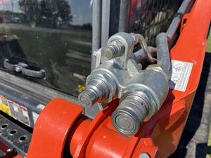 2020 Kubota-Minicargadora compacta de 68HP para la construcción y la agricultura, - Product Image 5