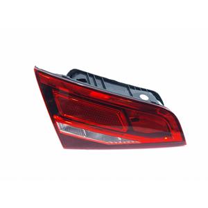 FEU STOP ARRIÈRE GAUCHE INTEGRÉ À LA PORTE AUDI A3 Série (8V1) 8V4945075 (12>18) - Product Image 1