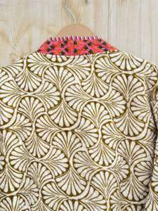 Chaqueta estilo Kimono Floral con estampado de bloques a mano para mujer, Abrigo acolchado de algodón índigo indio, prendas de vestir exteriores informales con botones para todas las estaciones - Product Image 5