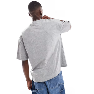 เสื้อยืดเสื้อยืดลายกราฟิกส์แนวสปอร์ตลำลองสำหรับผู้ชายเสื้อยืดพิมพ์ลายสีเทาปรับแต่งได้ทรงโอเวอร์ไซส์ไซส์0คอ OEM/ODM ขายส่งบังคลาเทศ - Product Image 5