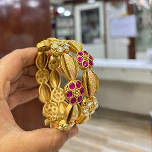 Belle ethnique Kada ouvrable Patla bracelet ensemble de bijoux pour femmes filles vêtements traditionnels élégants pour les fonctions de cérémonie - Product Image 1