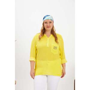 Blouse délavée grande taille avec détail emblème jaune - Product Image 1