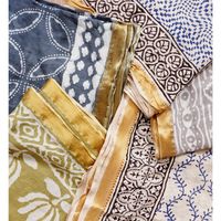 Écharpes décontractées imprimées numériquement faites à la main en Inde, en tissu de coton doux, écharpes d'automne, lot en gros assorti