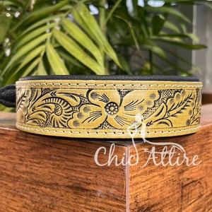 Collier de chien en cuir personnalisé usiné à la main Collier de chien rembourré souple de qualité supérieure Colliers gravés en acier inoxydable pour chiots et chiens - Product Image 1