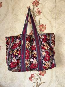 Sac fourre-tout Kantha en coton indien vintage pour femmes, grand sac à bandoulière décontracté, sac à provisions Kantha avec doublure en toile durable, vente en gros - Product Image 3