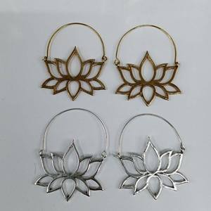 Pendientes de aro de aleación clásica para mujer joyería de Metal de moda aniversario - Product Image 2