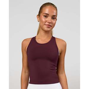 Camiseta Deportiva Transpirable Flow Performance Tank 2.0 en Color Cereza Lacado - Product Image 1
