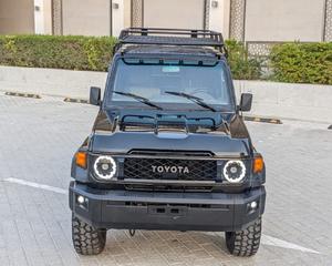 Toyota Land Cruiser d'occasion, double cabine VDJ79, boîte manuelle, traction avant, SUV, pick-up, sièges en cuir - Product Image 2