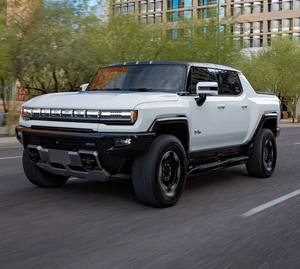 รถกระบะไฟฟ้า GMC ปี 2024 กำลัง 1000 แรงม้า 3 มอเตอร์ สมรรถนะสูง พร้อมส่งออก มีสินค้าเข้าใหม่ - Product Image 2