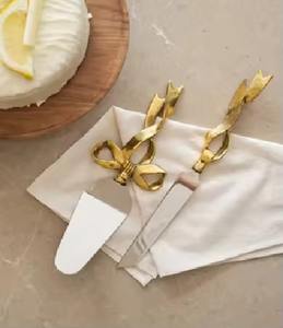 Juego de Servidores de Pastel de Latón con Elegante Diseño de Asa en Forma de Enredadera, Hojas Doradas Texturizadas, Herramienta para Cortar Postres, Ecológico, Hecho a Mano - Product Image 5