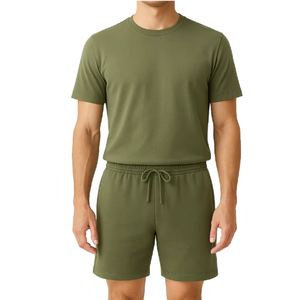 Ensemble décontracté d'été pour homme, t-shirt en coton vert olive à col rond et short, couleur unie, tissu tricoté respirant - Product Image 1