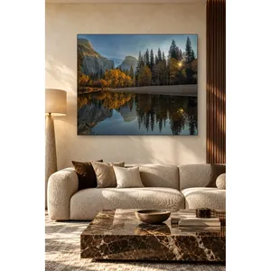 Impresión en Lienzo de Montañas en la Mañana de Otoño Reflejadas en un Lago de Fida - Product Image 3