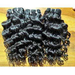 Vente en gros Extensions de cheveux humains indiens bruts droits Perruques en dentelle non traitées à cuticules alignées Loose Deep Natural Waves - Product Image 4