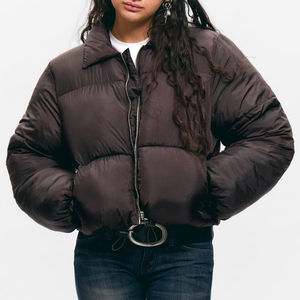 Chaqueta Acolchada Clásica para Mujer, Cálida y Cómoda, Chaqueta Acolchada de Nailon 2026 con Cierre Completo, Estilo Urbano, Personalizable OEM - Product Image 1