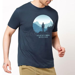 Camiseta de algodón para hombre, manga corta, cuello redondo, informal, con estampado de montaña, diseño Live Life By A Compass Not By A Clock - Product Image 4