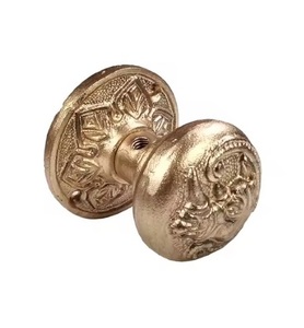 Poignées de porte en fer rustiques Boutons en fer robustes qui ajoutent du charme et de la force aux portes et tiroirs rustiques et de ferme - Product Image 5