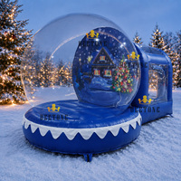 Globe de neige gonflable géant avec zone de saut, décoration de Noël pour location événementielle et fêtes