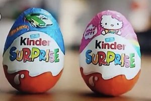 Aperitivo de chocolate dulce Kinder Joy al por mayor en forma sólida con Rosa sorpresa con mermelada de frutas y nueces. - Product Image 6