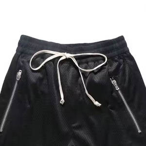 Pantalones cortos de malla de sublimación personalizados al por mayor para hombre con bolsillos laterales, pantalones cortos de moda transpirables para hombre - Product Image 4