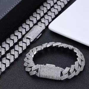 Chaîne cubaine en diamant bicolore de luxe en gros avec finition polie haute brillance et pierres CZ de laboratoire pour hommes, bijoux tendance de la mode urbaine - Product Image 5